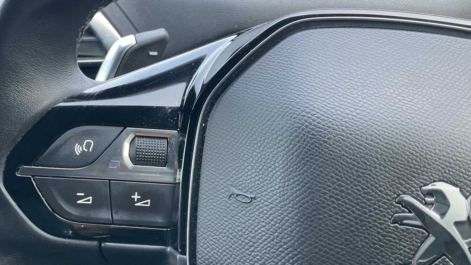 Used Peugeot 3008 2023 for sale - 77856575: Photo 18