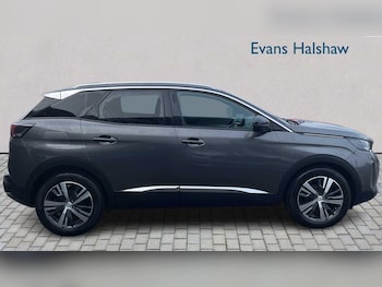 Used Peugeot 3008 2023 for sale - 77856575: Photo