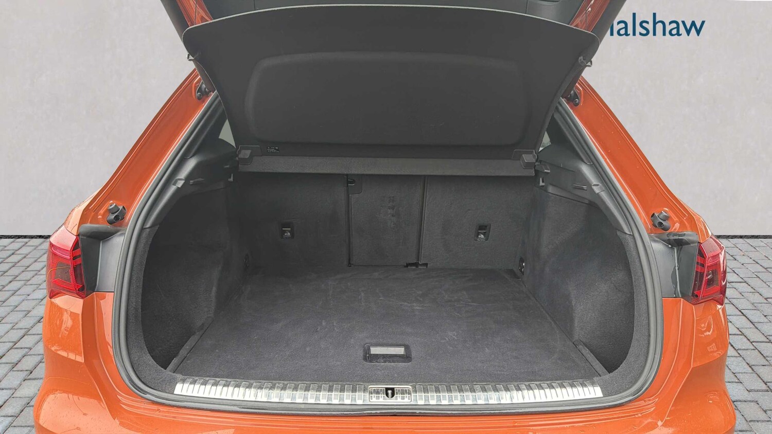 Used Audi Q3 2021 for sale - 77857160: Photo 7