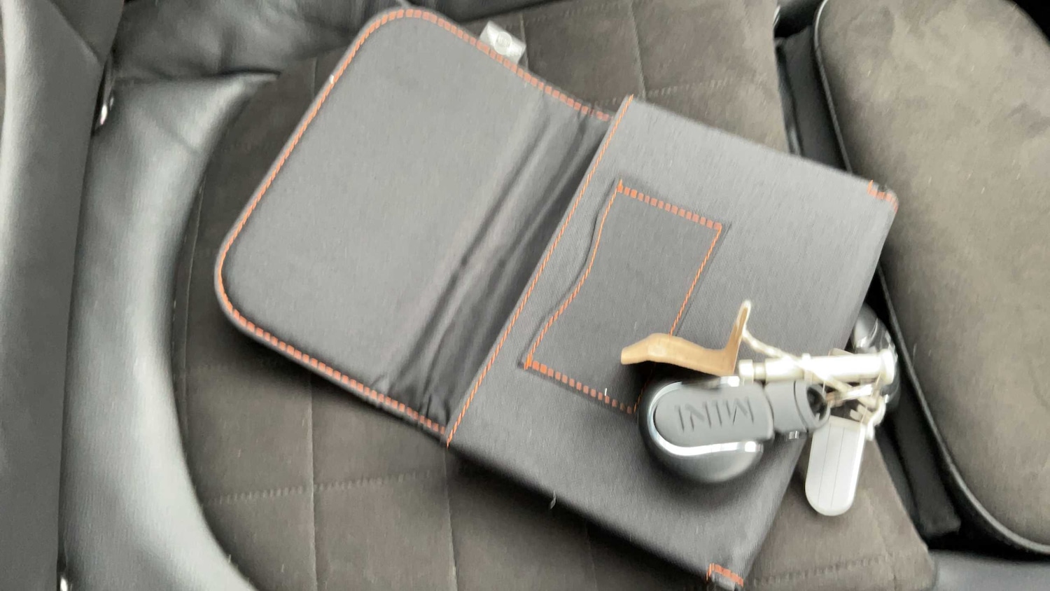 Used MINI Convertible 2021 for sale - 77859325: Photo 7