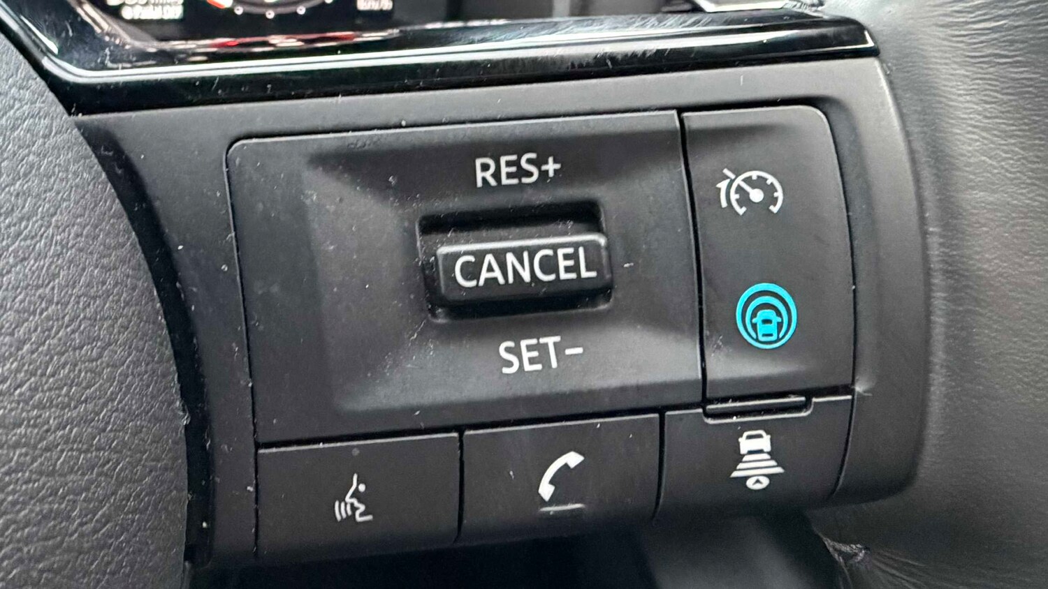 Used Nissan X-Trail for sale - 77860697: Photo 18