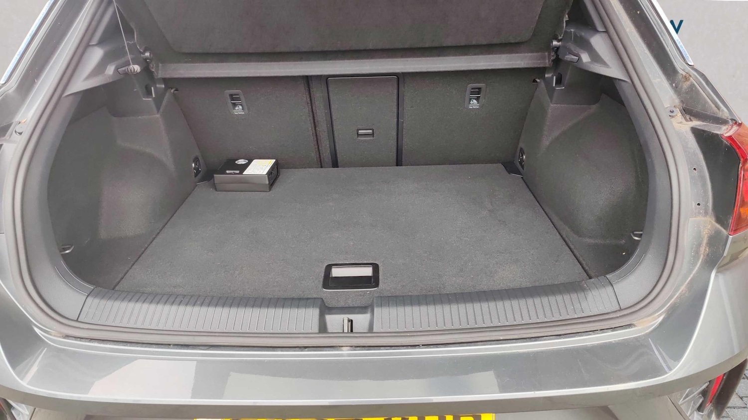 Used Volkswagen T-Roc for sale - 77860314: Photo 8