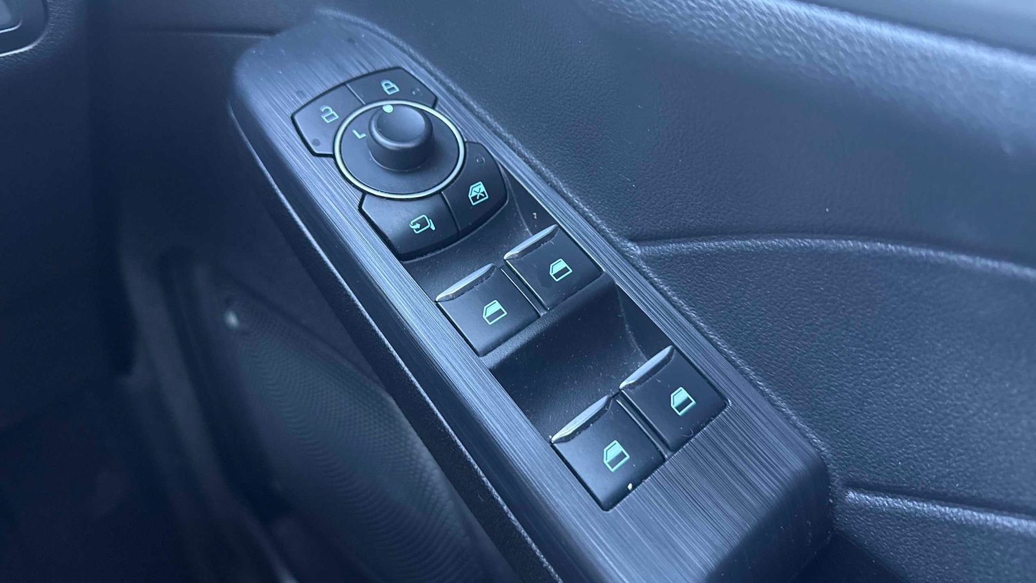 Used Ford Kuga for sale - 77858096: Photo 15