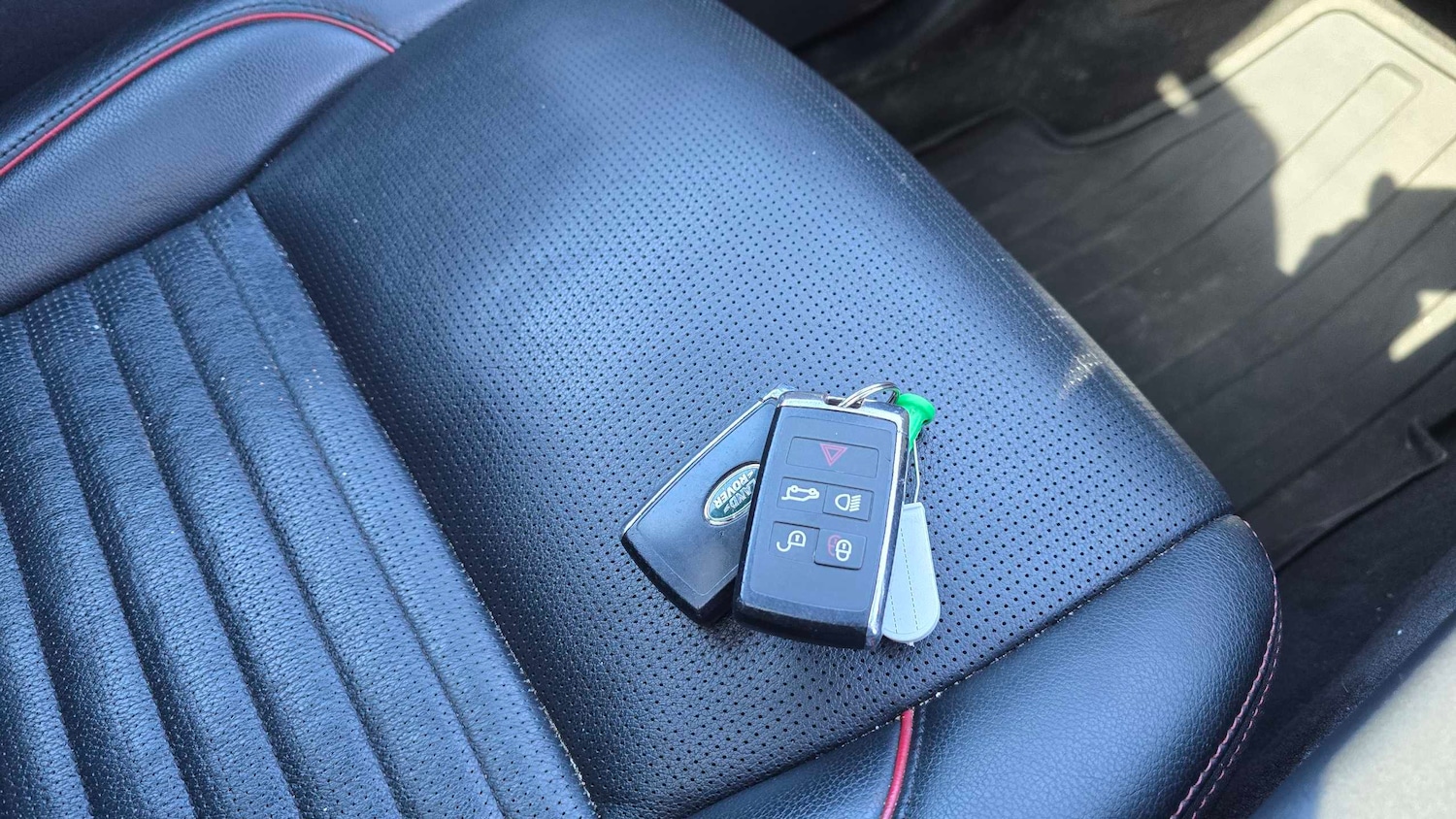 Used Land Rover Discovery Sport 2020 for sale - 78024183: Photo 13