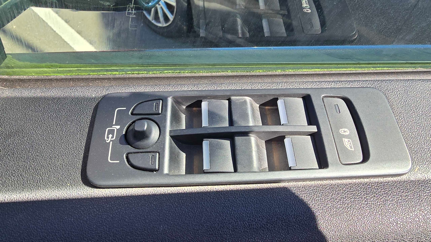 Used Land Rover Discovery Sport 2020 for sale - 78024183: Photo 16