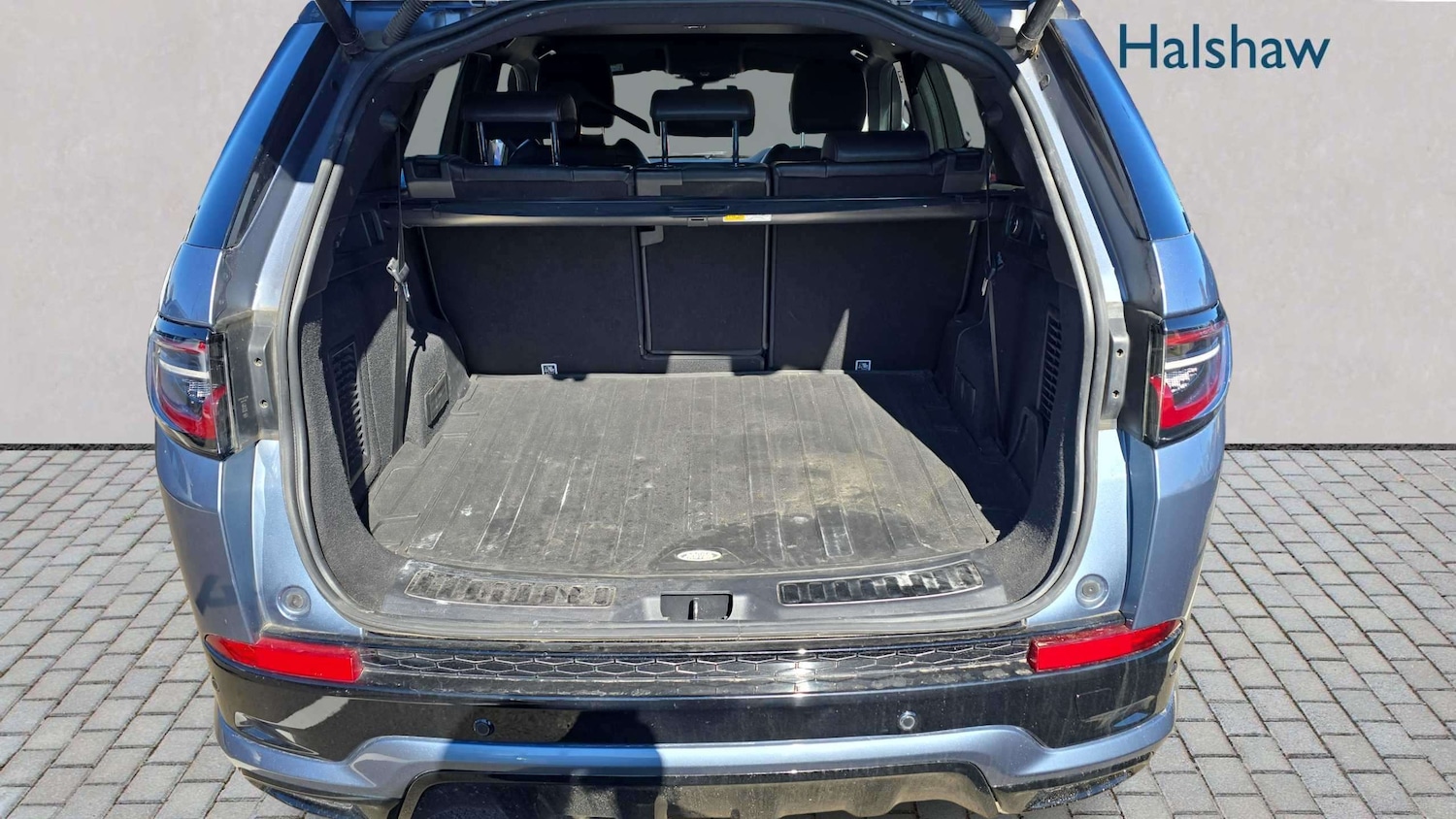 Used Land Rover Discovery Sport 2020 for sale - 78024183: Photo 4