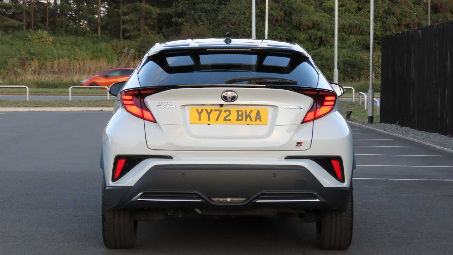 Used Toyota C-HR for sale - 77862655: Photo 3