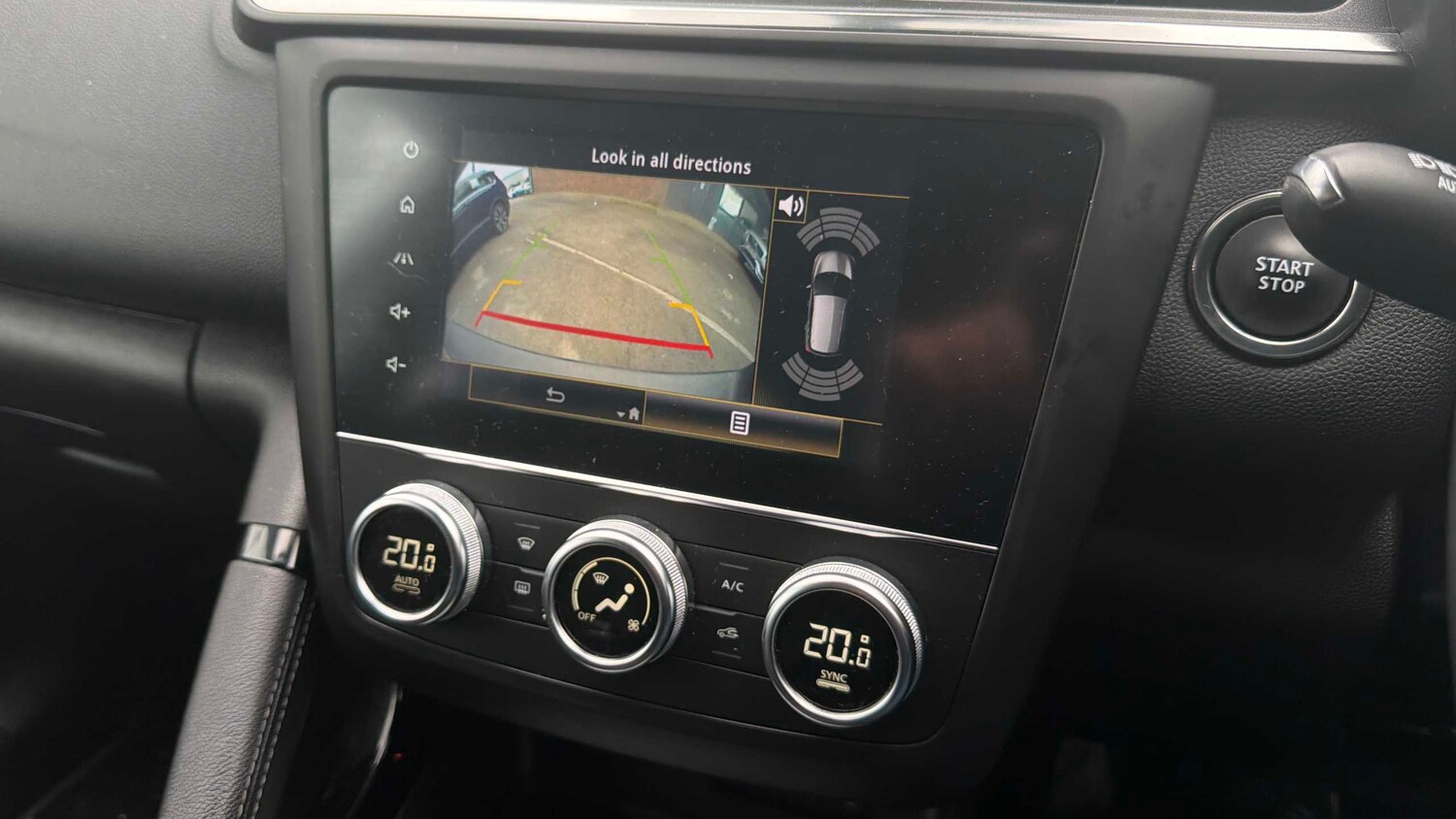 Used Renault Kadjar for sale - 77862130: Photo 16