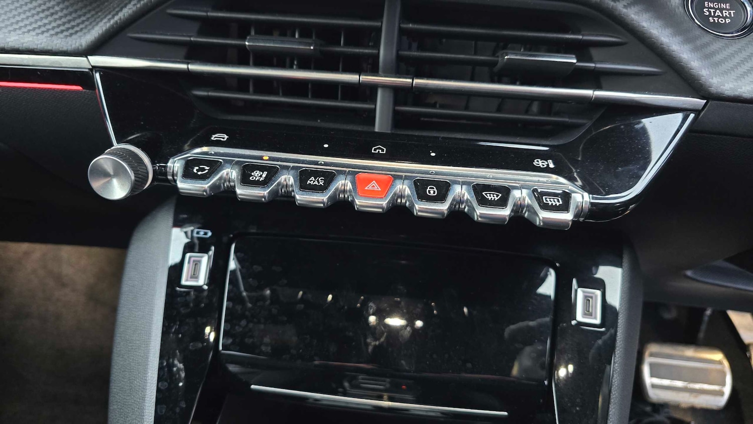 Used Peugeot 2008 2024 for sale - 78010260: Photo 12