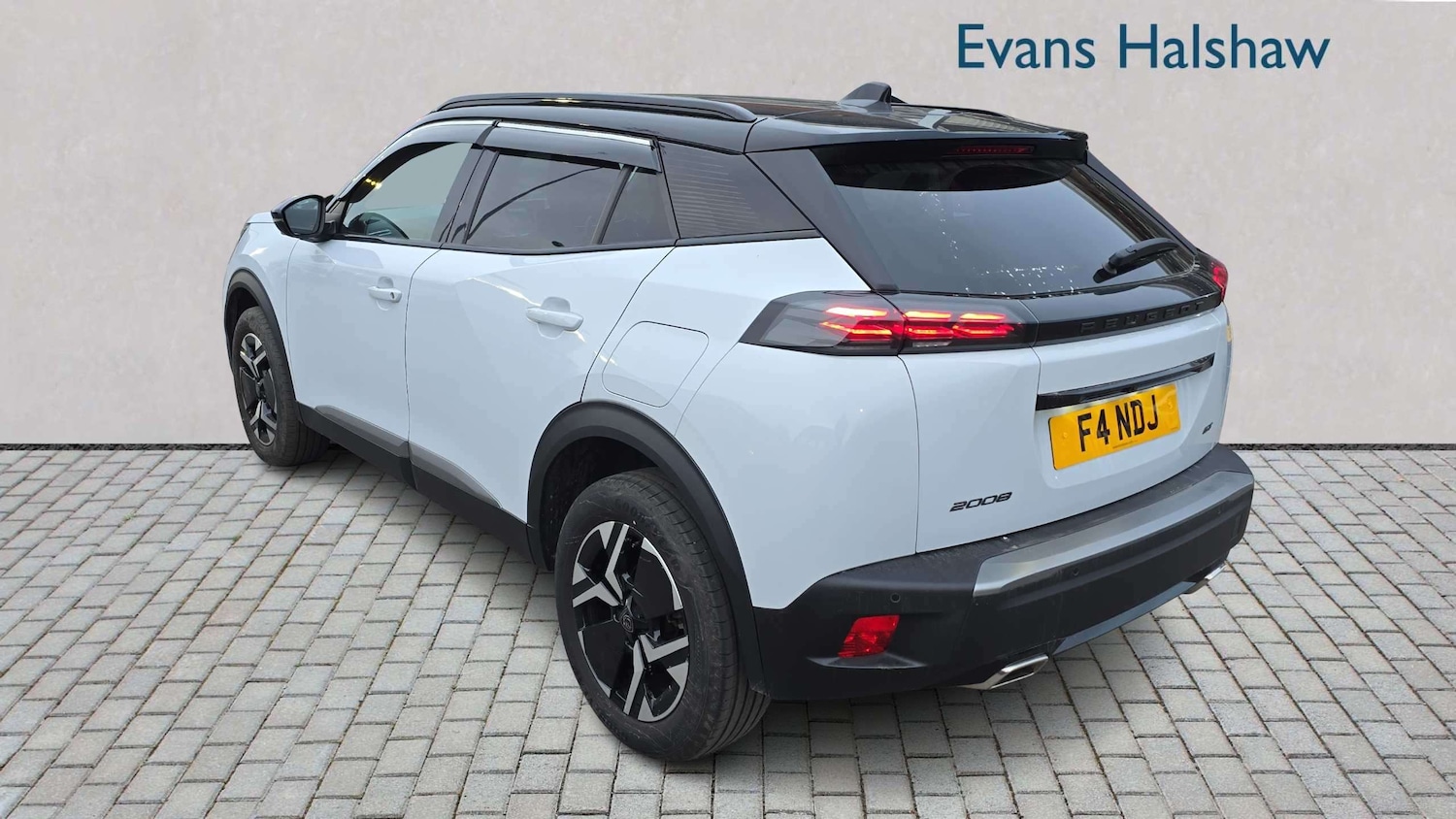 Used Peugeot 2008 2024 for sale - 78010260: Photo 2