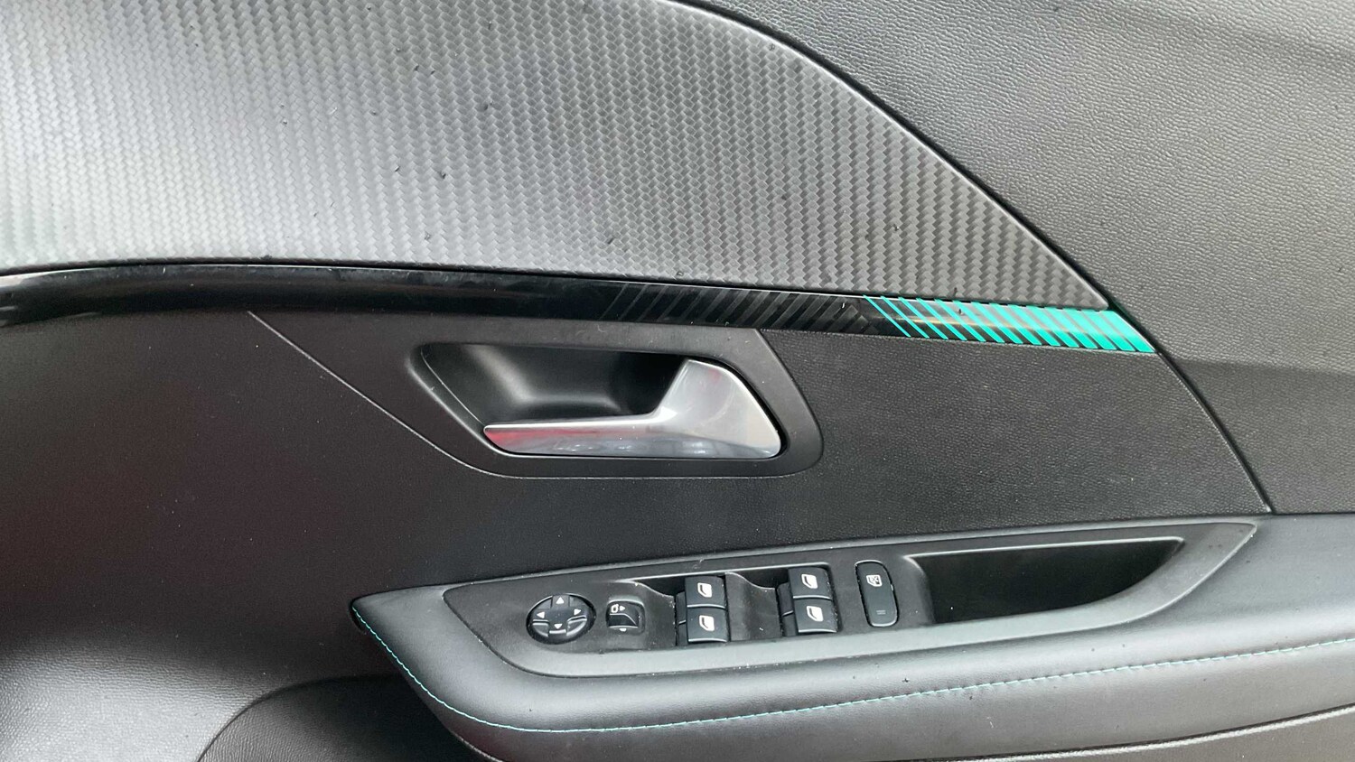 Used Peugeot 208 2020 for sale - 77856739: Photo 12