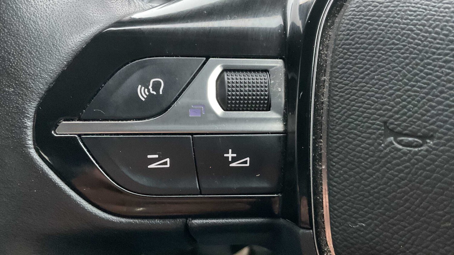 Used Peugeot 208 2020 for sale - 77856739: Photo 19