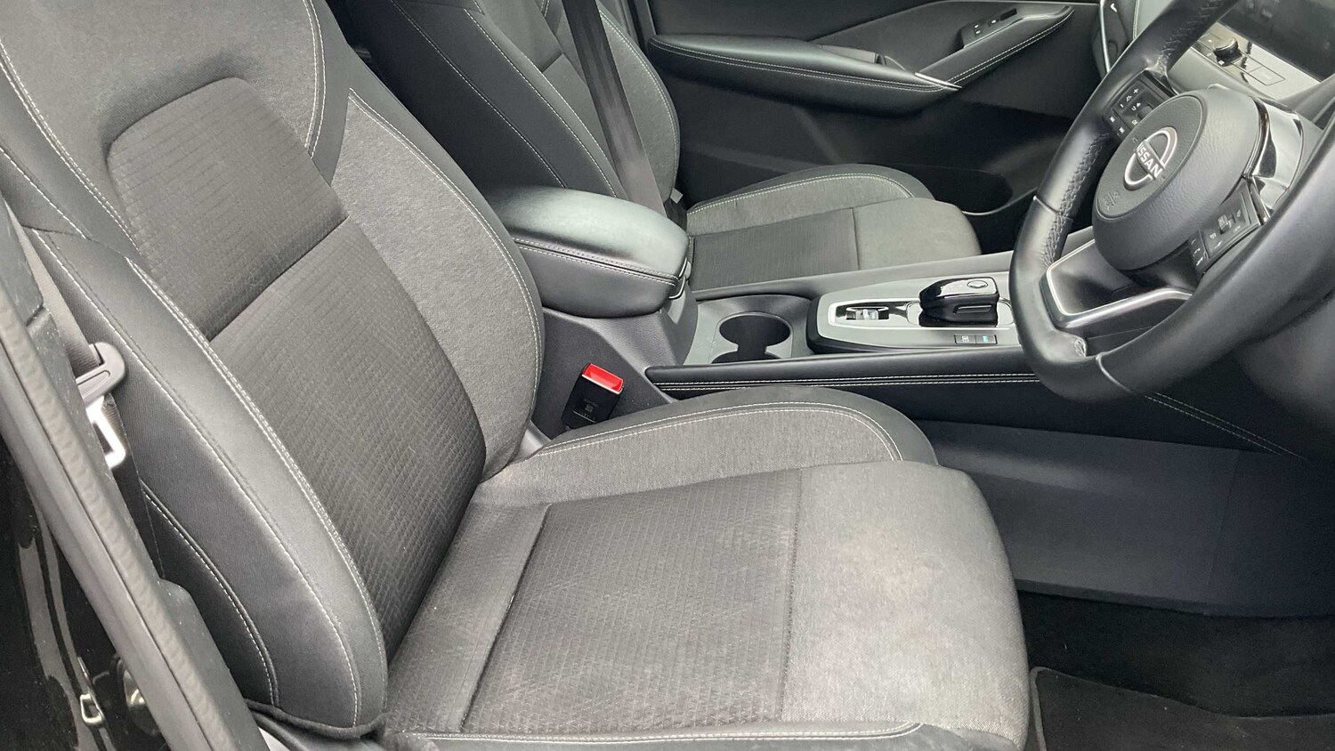 Used Nissan Qashqai for sale - 77860230: Photo 12