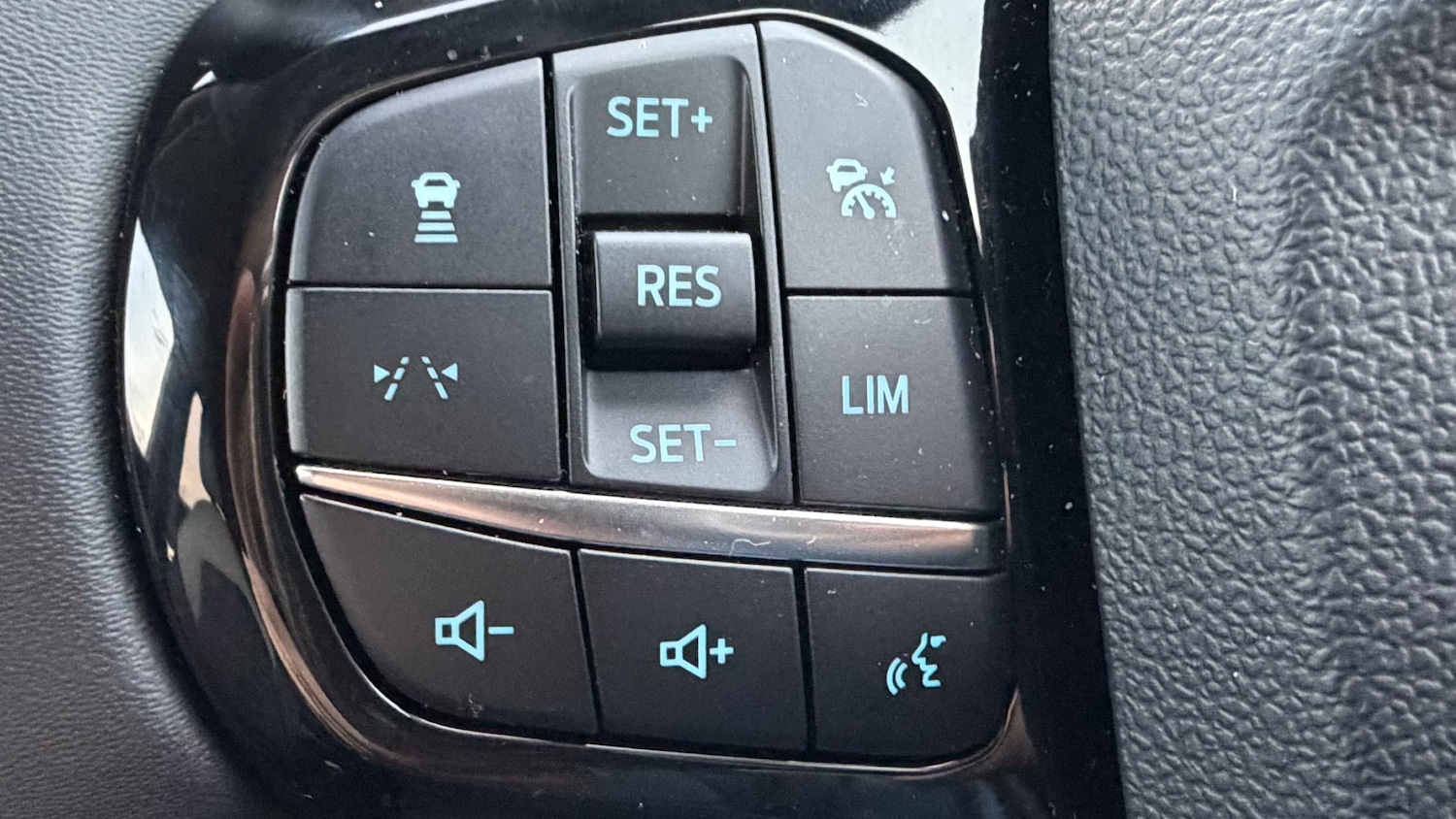 Used Ford Puma 2025 for sale - 78089708: Photo 17