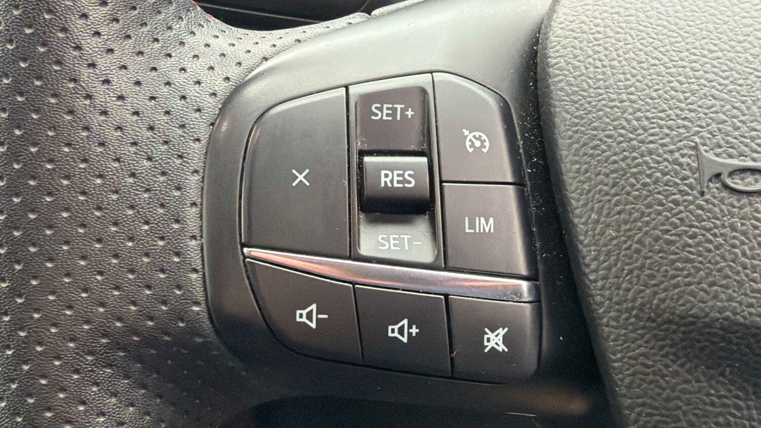 Used Ford Kuga 2024 for sale - 77857844: Photo 15