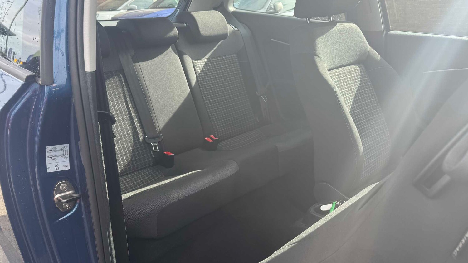 Used Volkswagen Polo for sale - 77860351: Photo 9