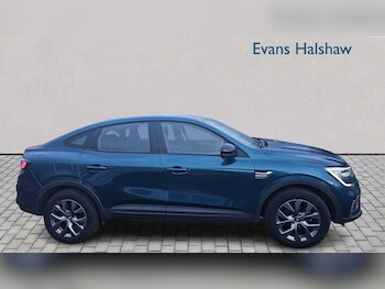 Used Renault Arkana 2024 for sale - 77860559: Photo