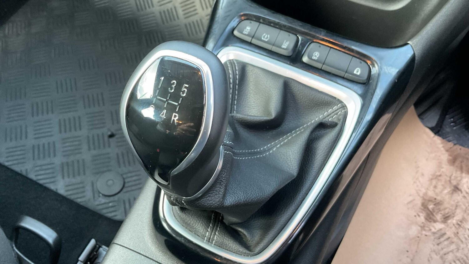 Used Vauxhall Crossland for sale - 77857951: Photo 23