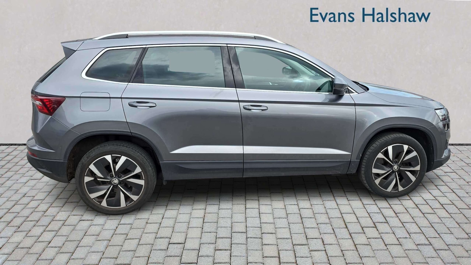 Used Skoda Karoq 2024 for sale - 78024092: Photo 3
