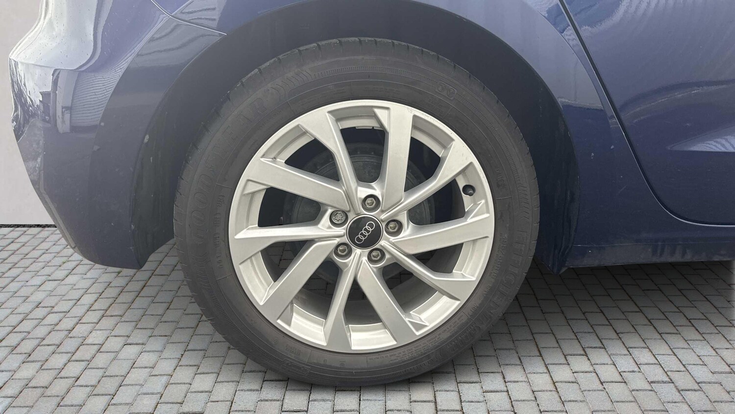 Used Audi A1 for sale - 77860447: Photo 8