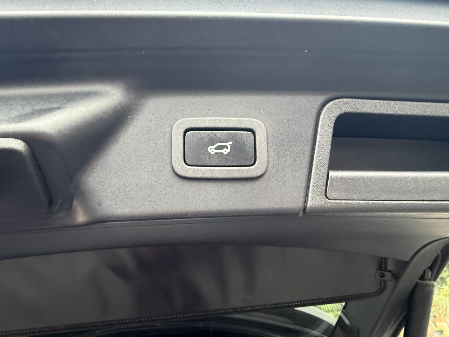 Used Land Rover Range Rover Velar 2019 for sale - 77609934: Photo 26