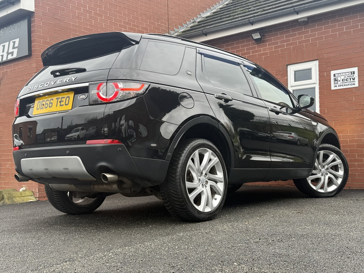 Used Land Rover Discovery Sport 2016 for sale - 77303565: Photo 12