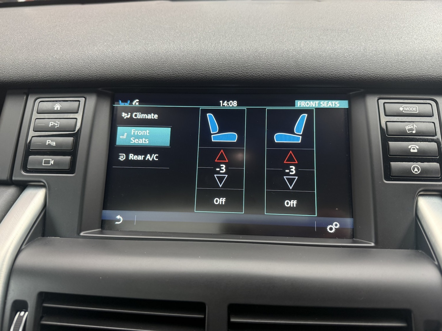 Used Land Rover Discovery Sport 2016 for sale - 77303565: Photo 34