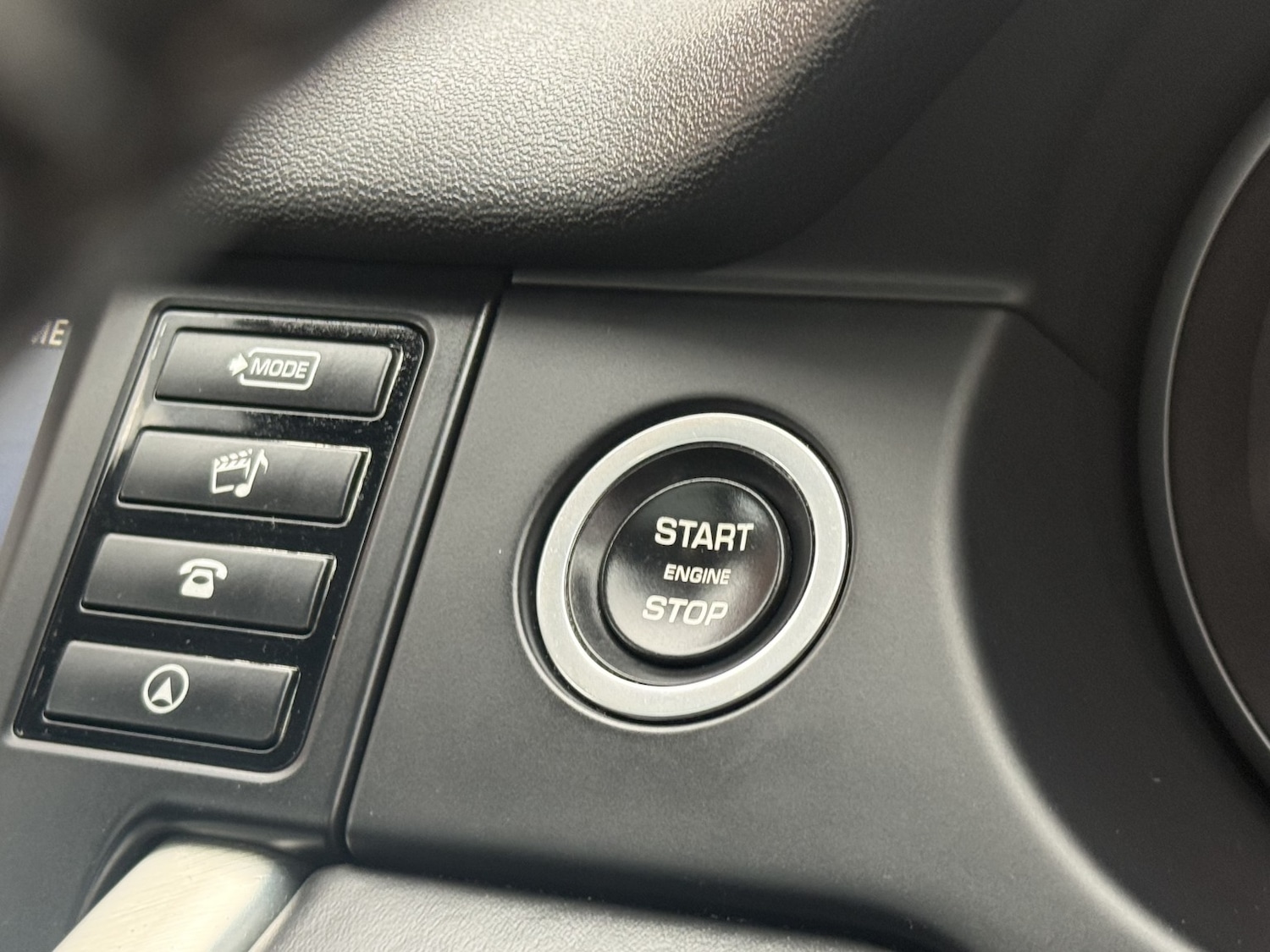 Used Land Rover Discovery Sport 2016 for sale - 77303565: Photo 38