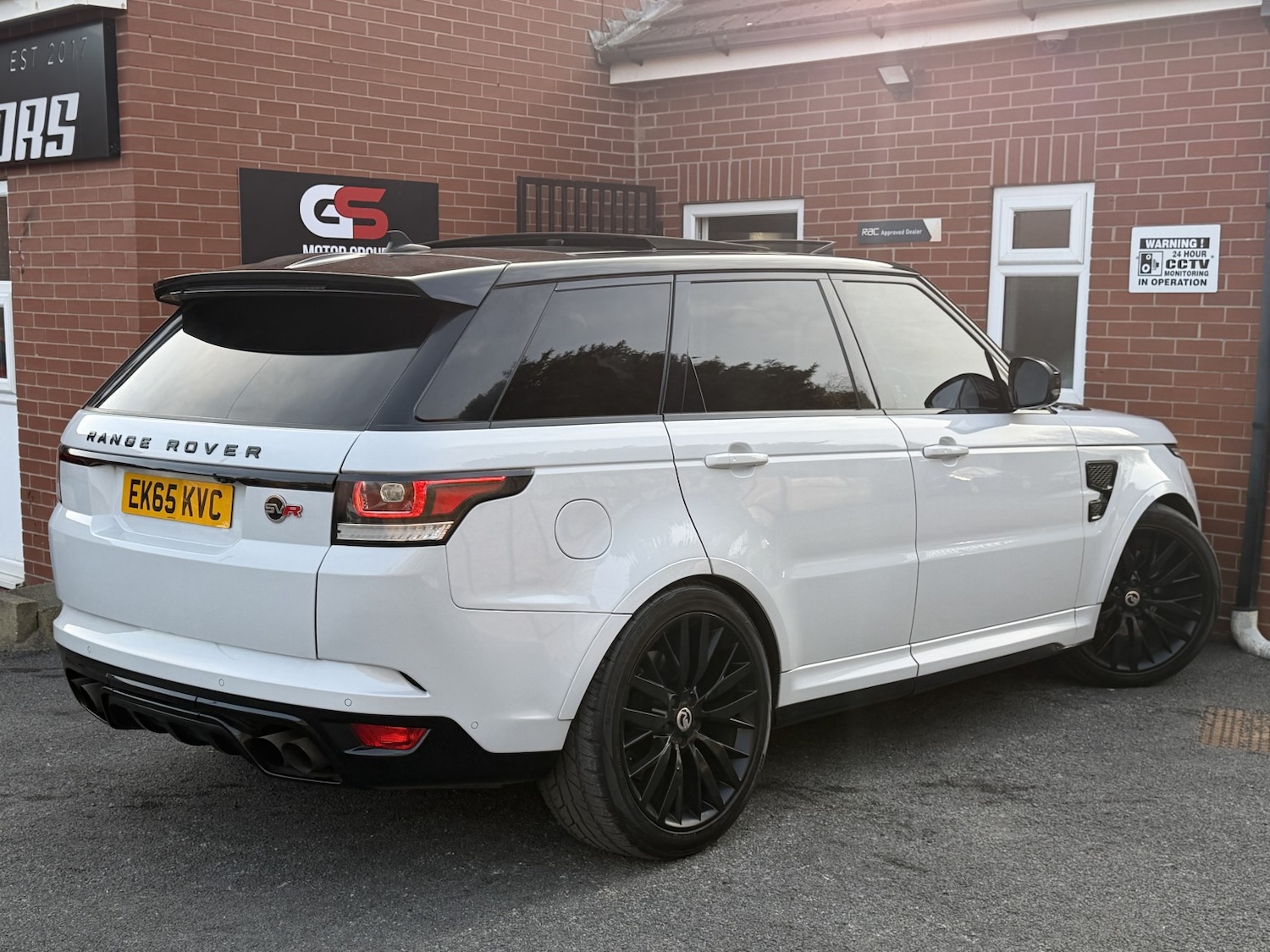 Used Land Rover Range Rover Sport 2015 for sale - 77953926: Photo 16