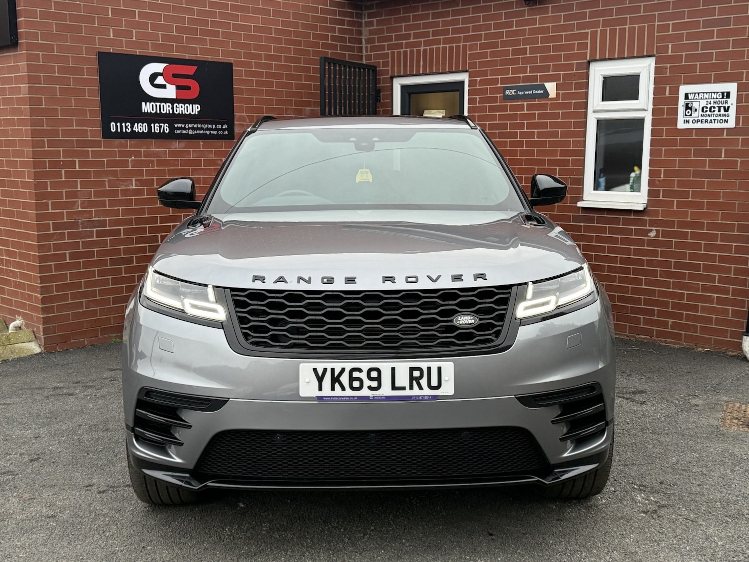 Used Land Rover Range Rover Velar 2020 for sale - 77140654: Photo 3