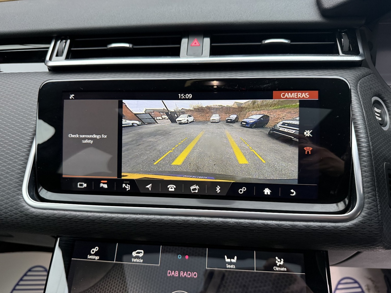 Used Land Rover Range Rover Velar 2020 for sale - 77140654: Photo 38