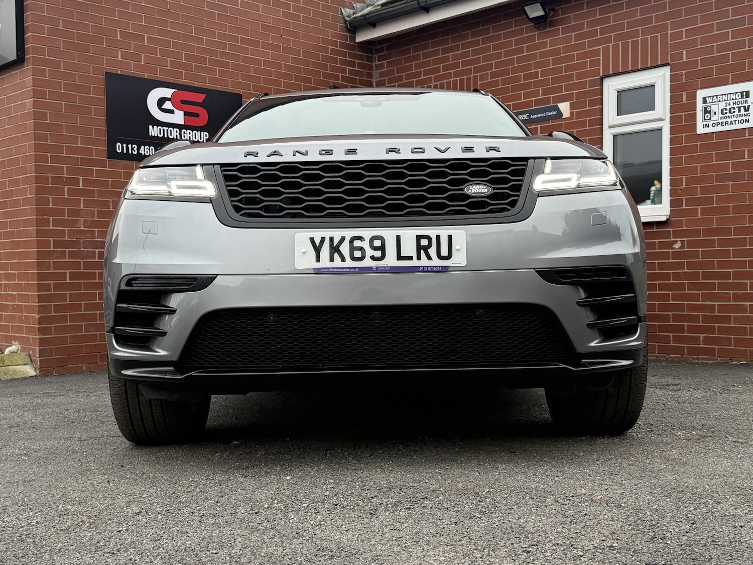 Used Land Rover Range Rover Velar 2020 for sale - 77140654: Photo 4