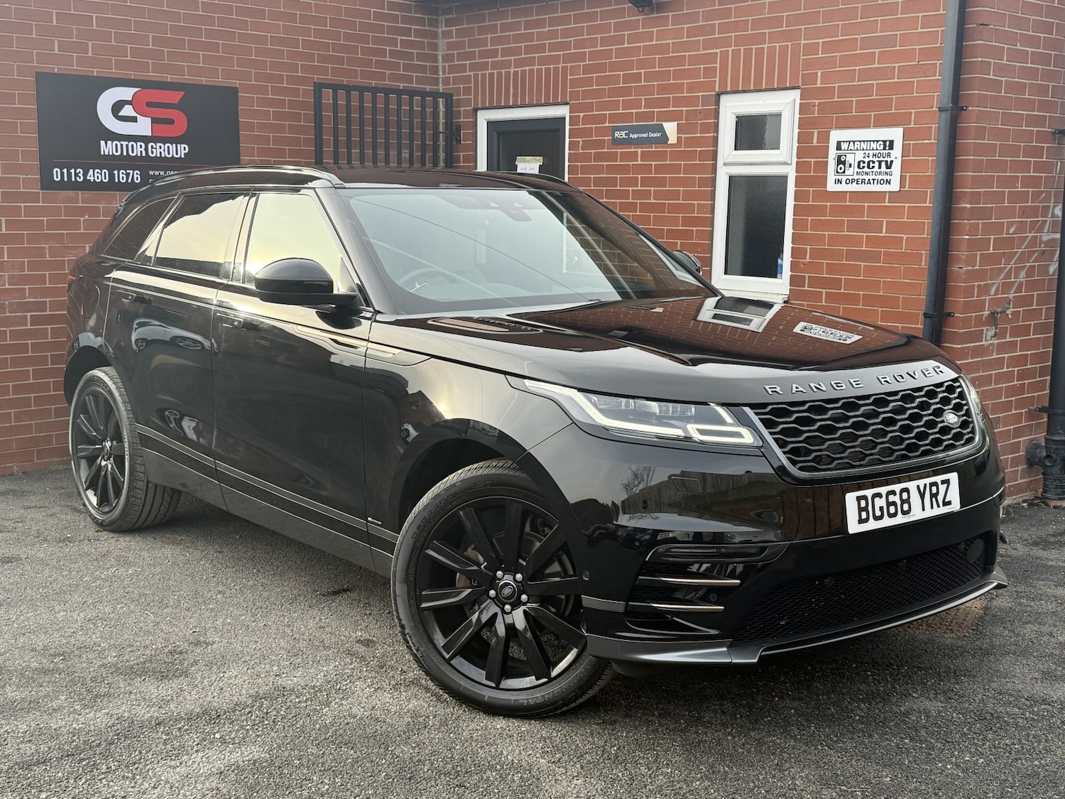 Used Land Rover Range Rover Velar 2018 for sale - 77140731: Photo 1