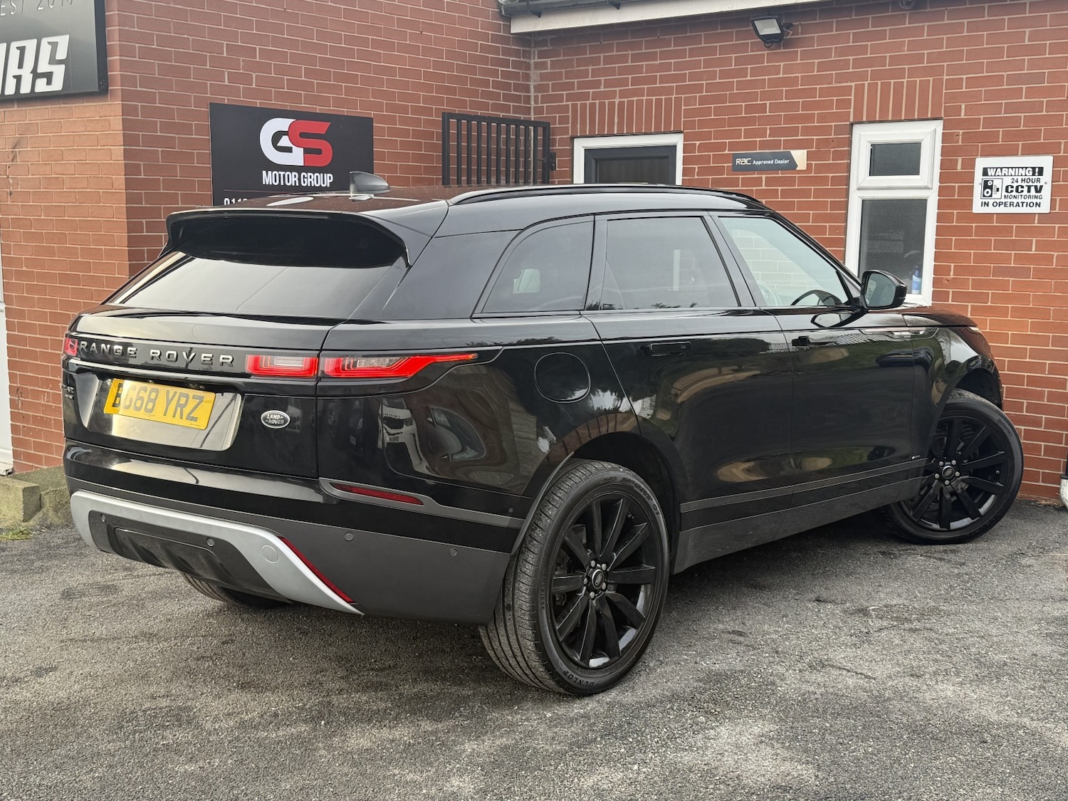 Used Land Rover Range Rover Velar 2018 for sale - 77140731: Photo 11