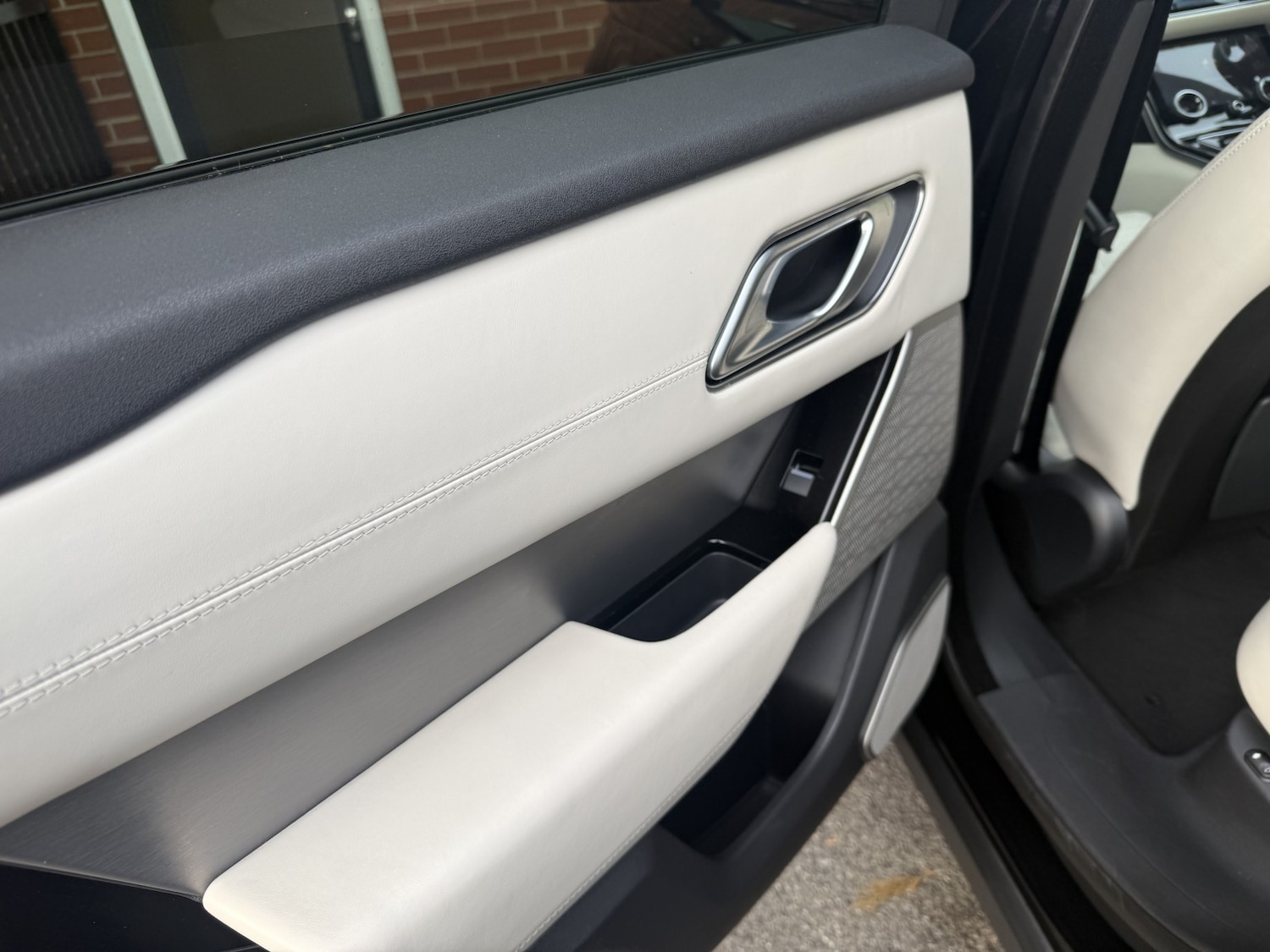 Used Land Rover Range Rover Velar 2018 for sale - 77140731: Photo 26