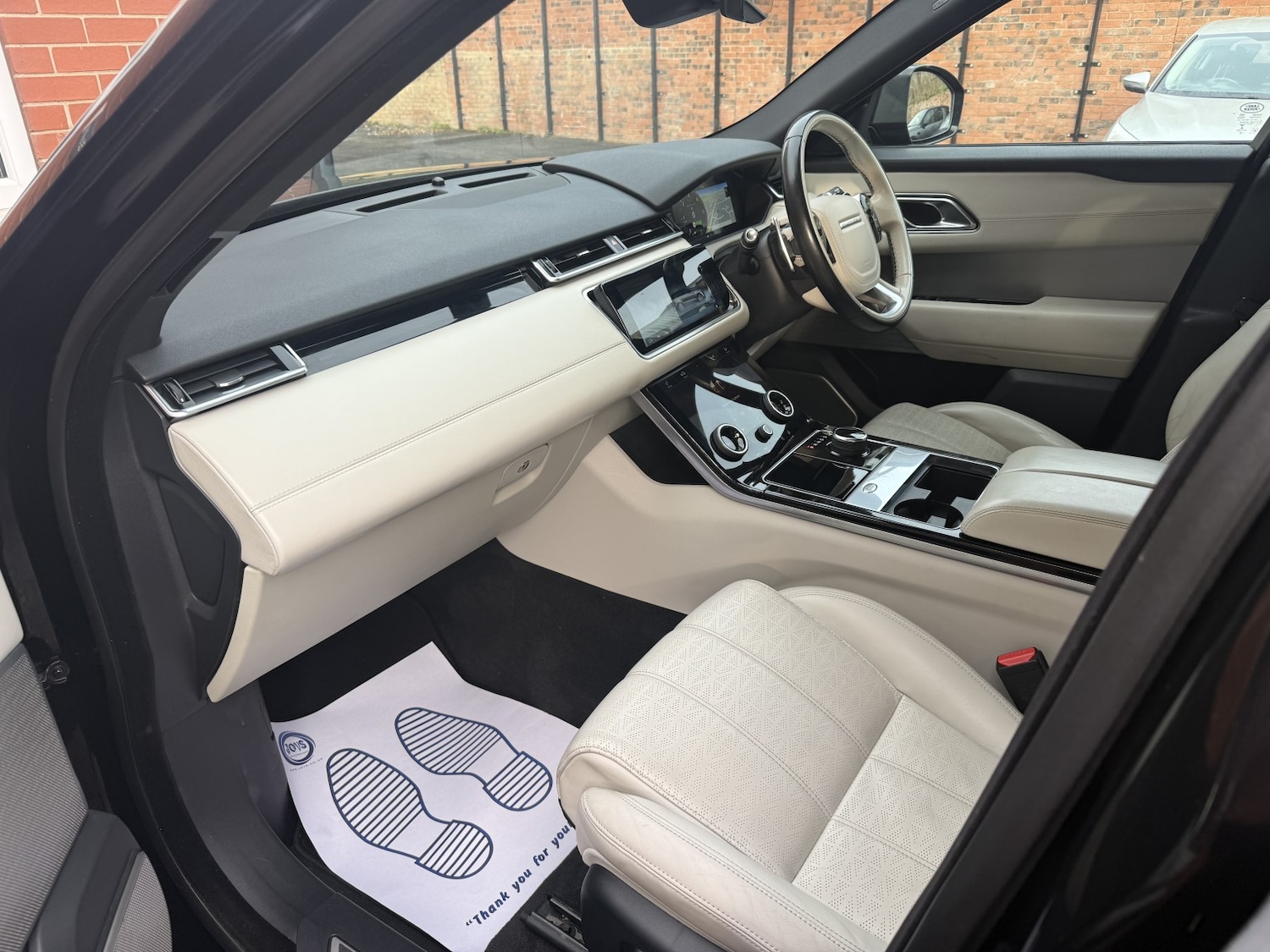 Used Land Rover Range Rover Velar 2018 for sale - 77140731: Photo 27