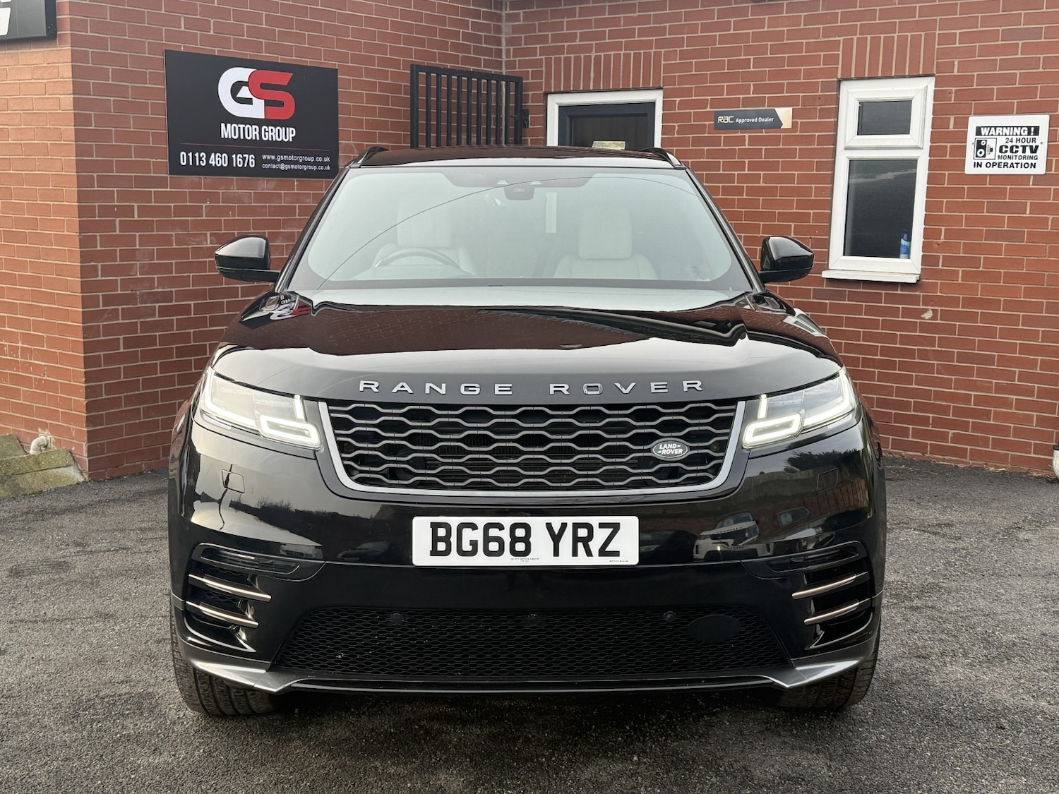 Used Land Rover Range Rover Velar 2018 for sale - 77140731: Photo 3