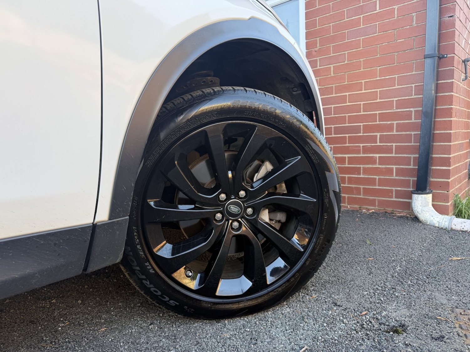 Used Land Rover Discovery Sport 2019 for sale - 76896954: Photo 13