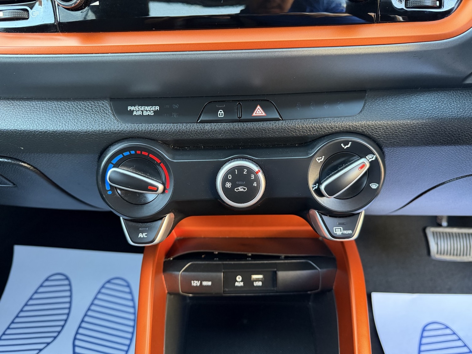 Used Kia Stonic 2019 for sale - 77735777: Photo 25