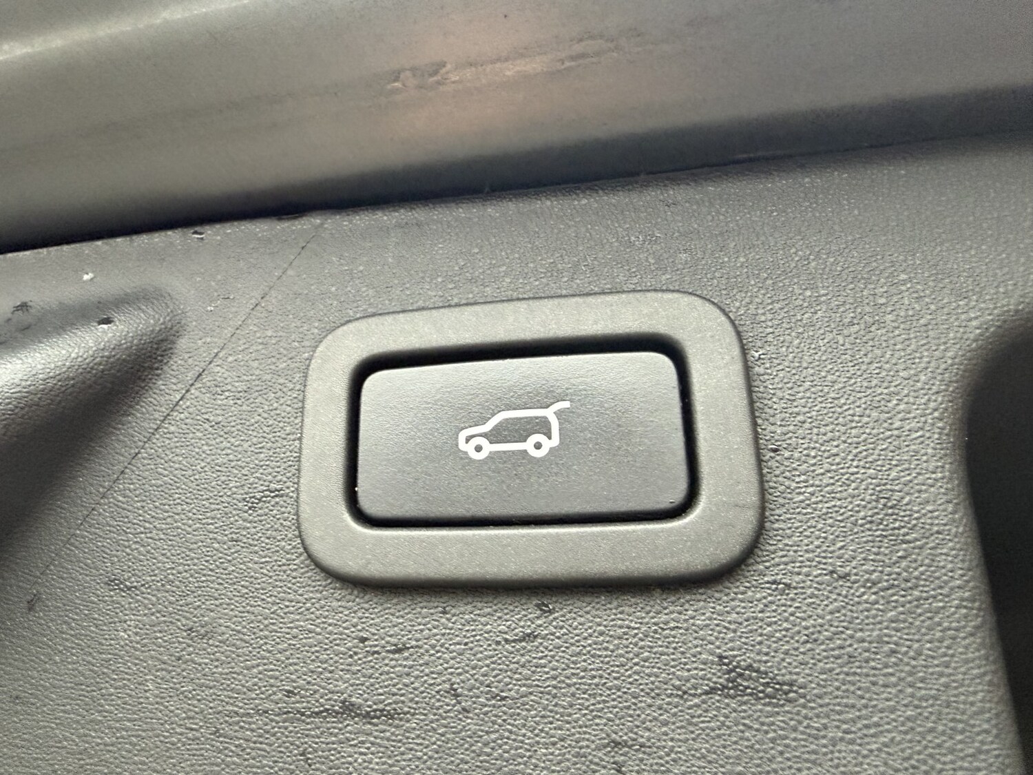 Used Land Rover Discovery Sport 2017 for sale - 77851379: Photo 30