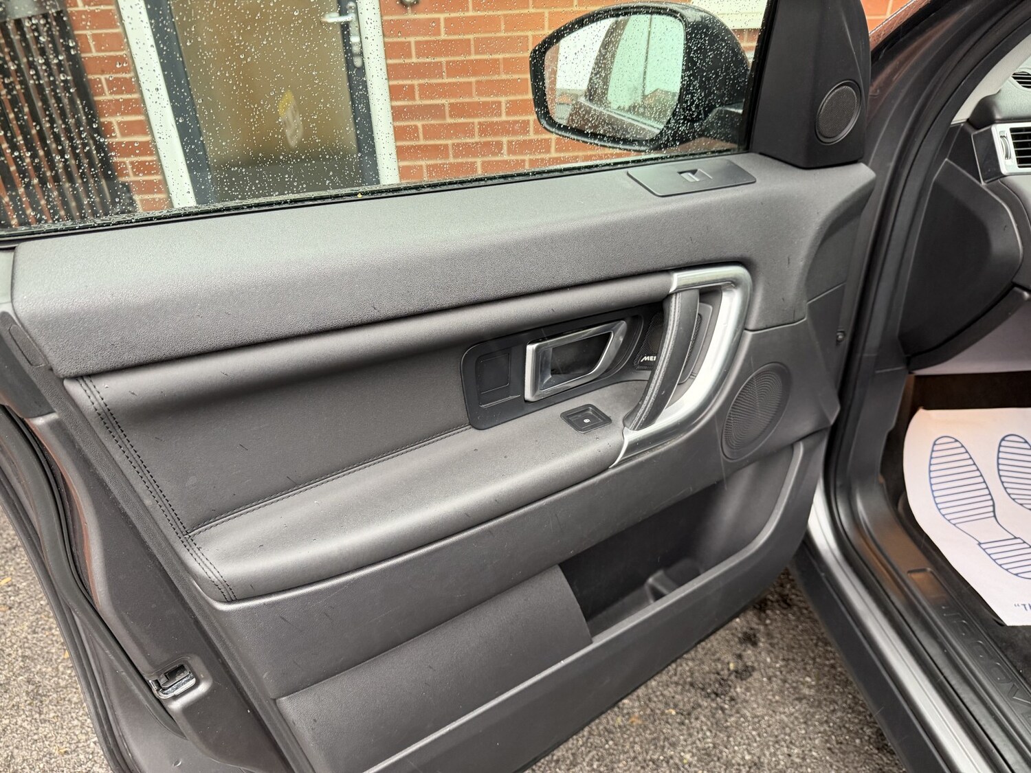 Used Land Rover Discovery Sport 2017 for sale - 77851379: Photo 34