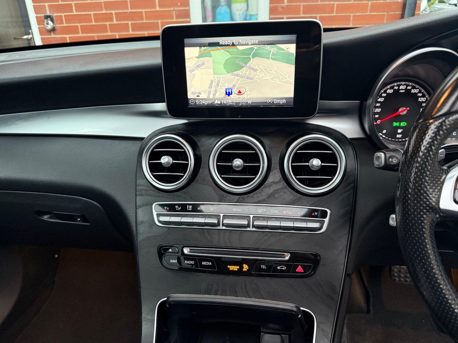 Used Mercedes-Benz GLC 2017 for sale - 76281452: Photo 17