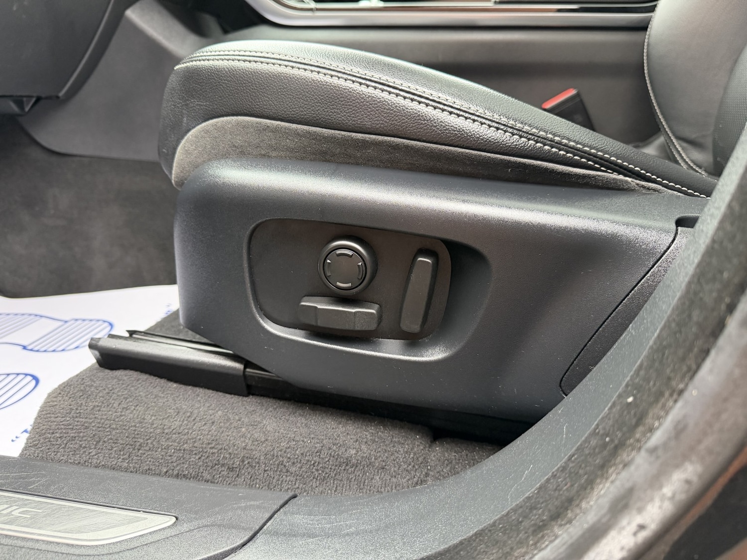 Used Land Rover Range Rover Velar 2020 for sale - 77991738: Photo 31