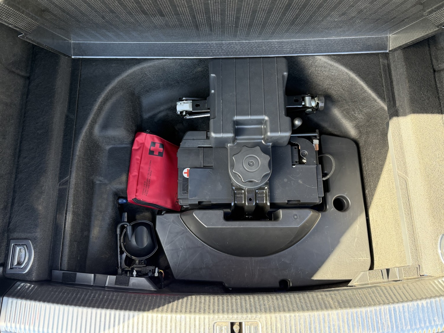 Used Audi RS4 2014 for sale - 77891557: Photo 41