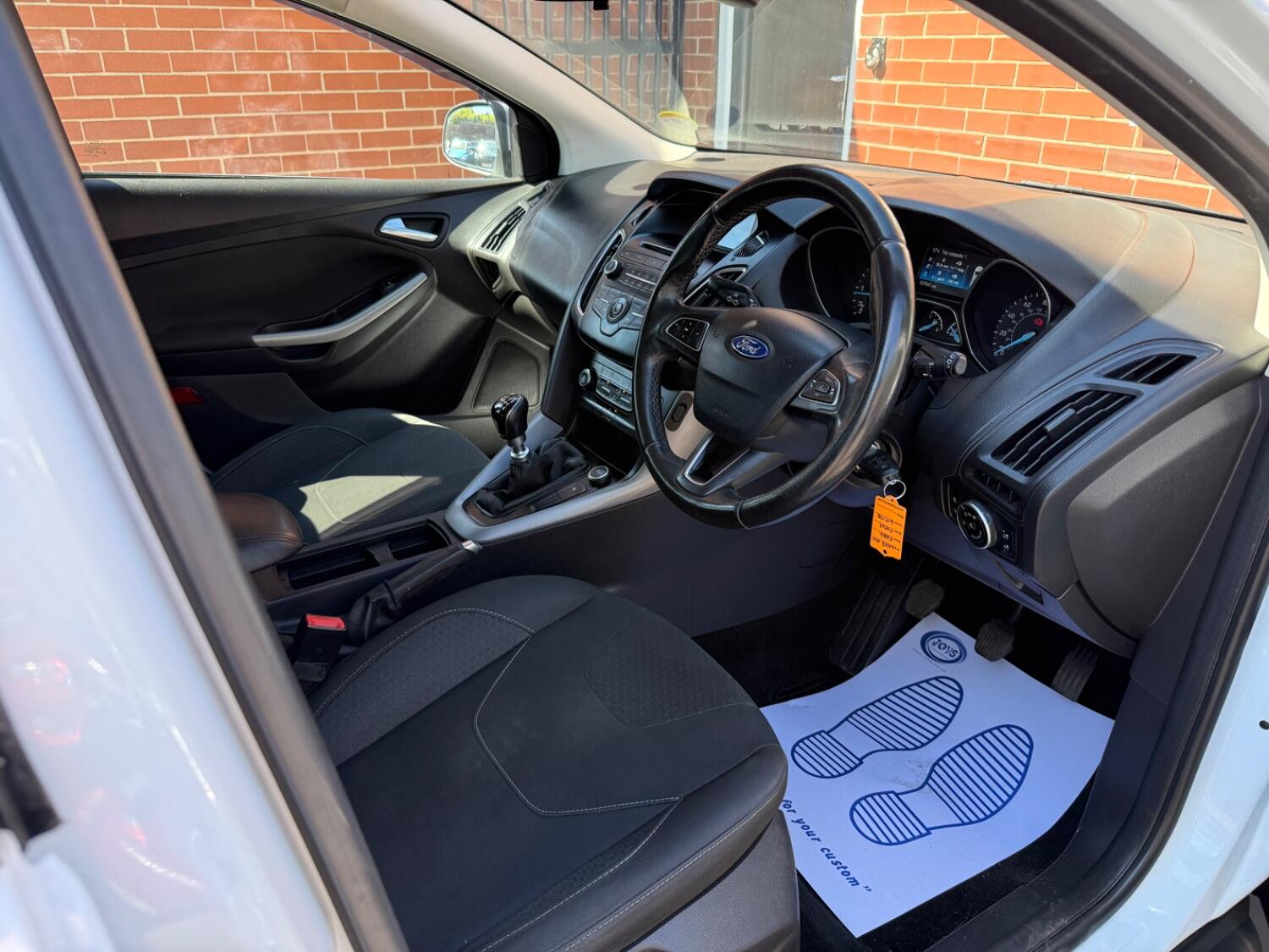 Used Ford Focus 2015 for sale - 76794451: Photo 7