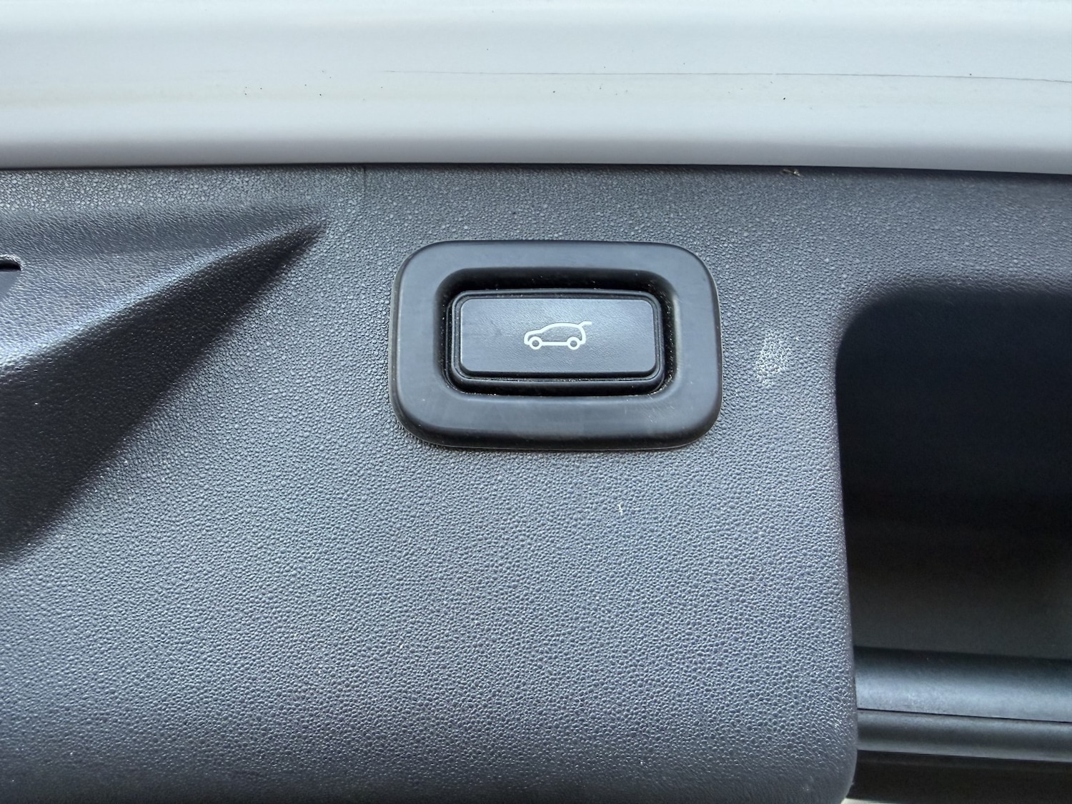 Used Land Rover Discovery Sport 2019 for sale - 77129595: Photo 26