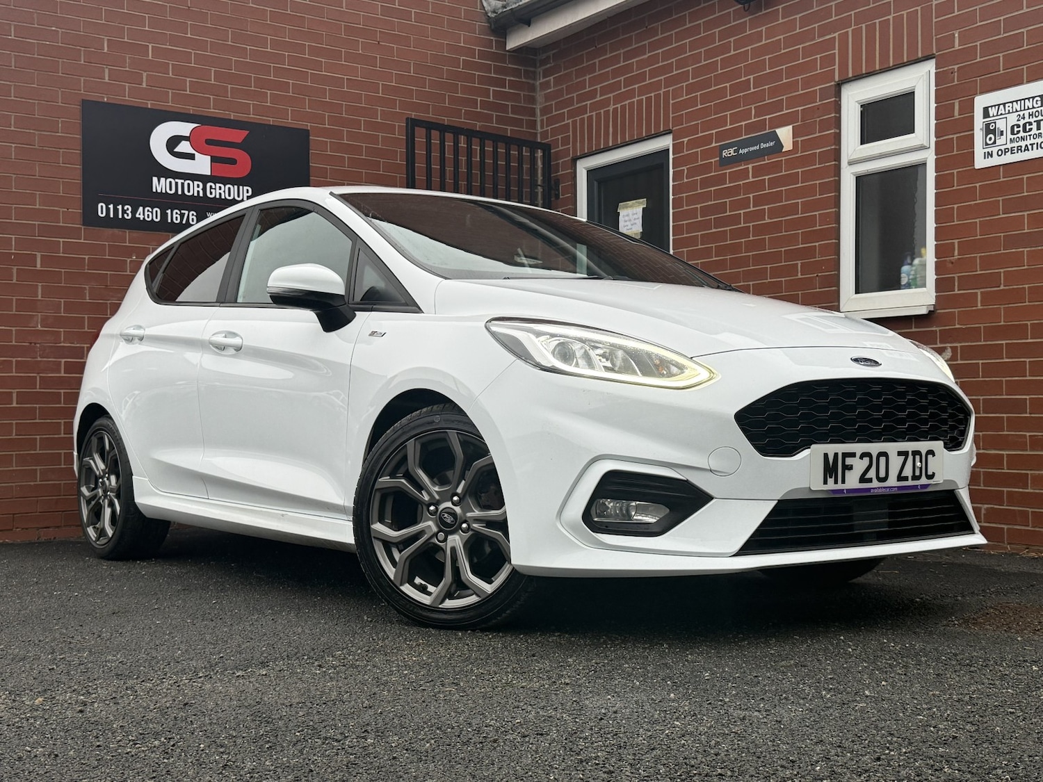 Used Ford Fiesta 2020 for sale - 76817548: Photo 2