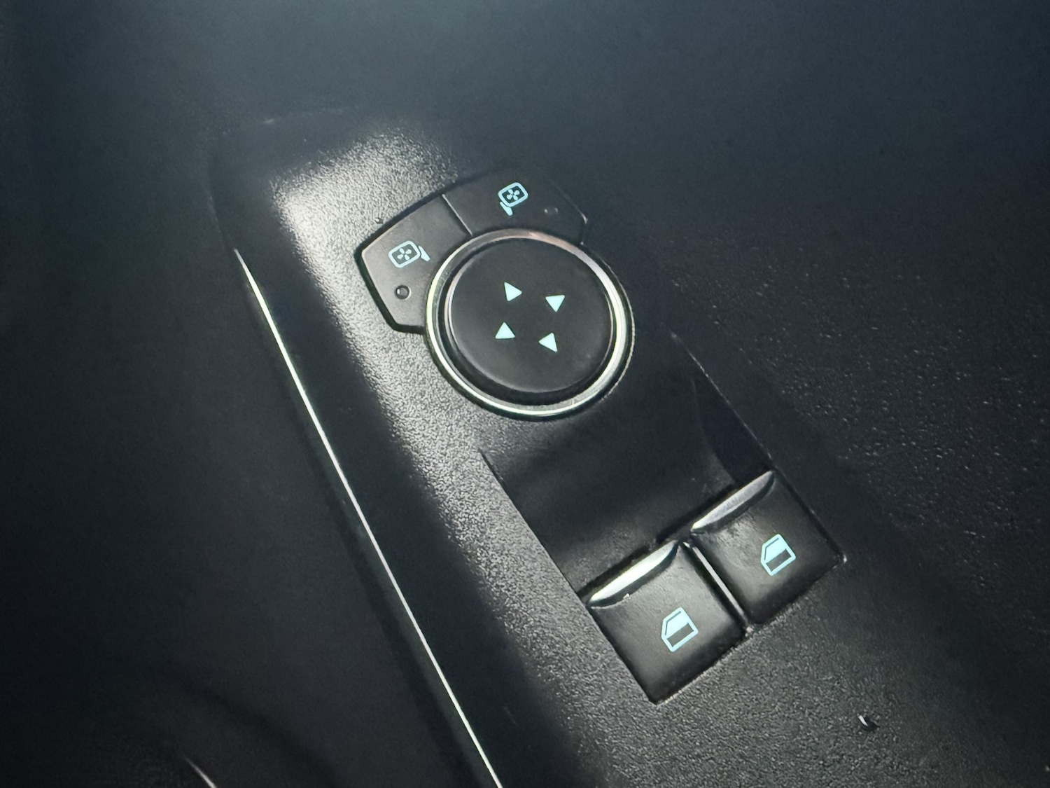 Used Ford Fiesta 2018 for sale - 77453132: Photo 30