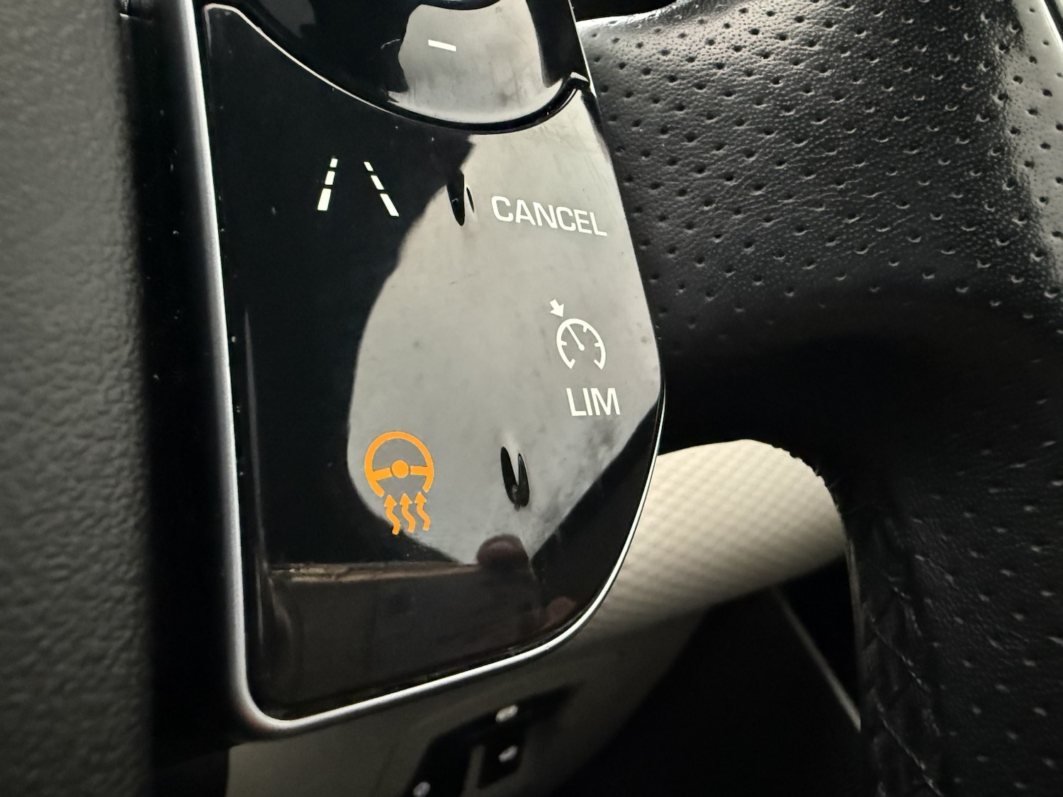 Used Land Rover Range Rover Velar 2018 for sale - 77483680: Photo 40