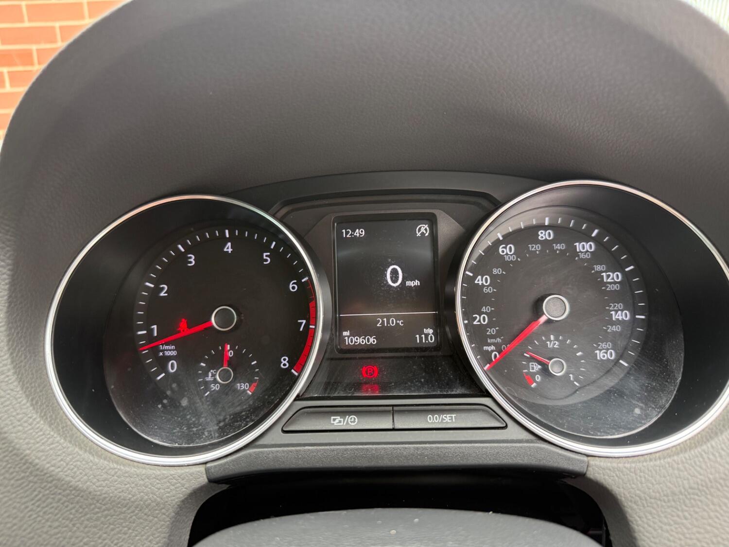 Used Volkswagen Polo 2015 for sale - 76794445: Photo 14